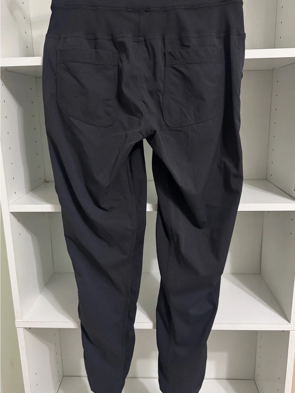 Lululemon Women's Pant Drawstring Street to Studio II, Mid-Rise, Size 2
